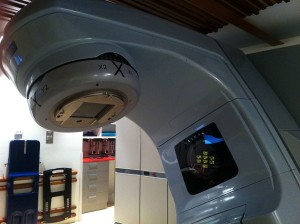 Radiotherapy treatment machine